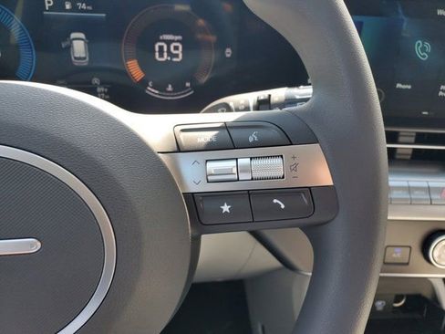 Certified 2026 Hyundai Kona SE image 18