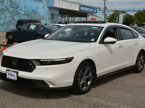 Used 2025 Honda Accord EX-L image 1