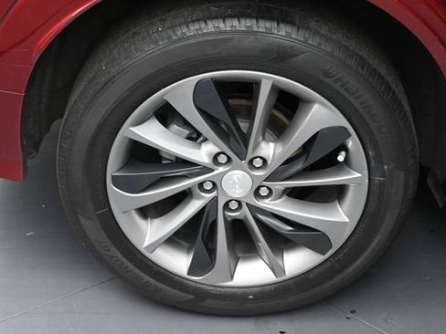 Used 2023 Buick Encore GX Select w/ Sport Touring Package FWD image 5