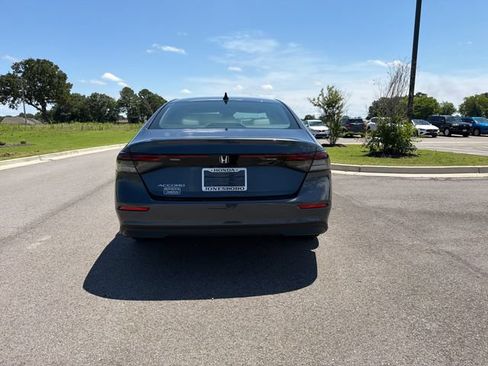 New 2026 Honda Accord SE image 4