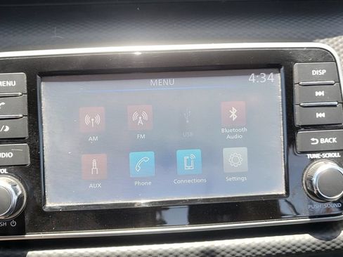 Used 2024 Nissan Kicks S FWD image 31