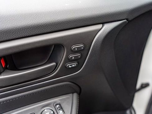 Used 2024 Honda Odyssey EX-L image 22