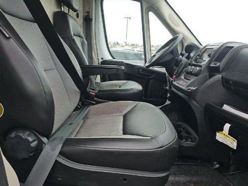 Used 2021 RAM ProMaster 3500 FWD image 2