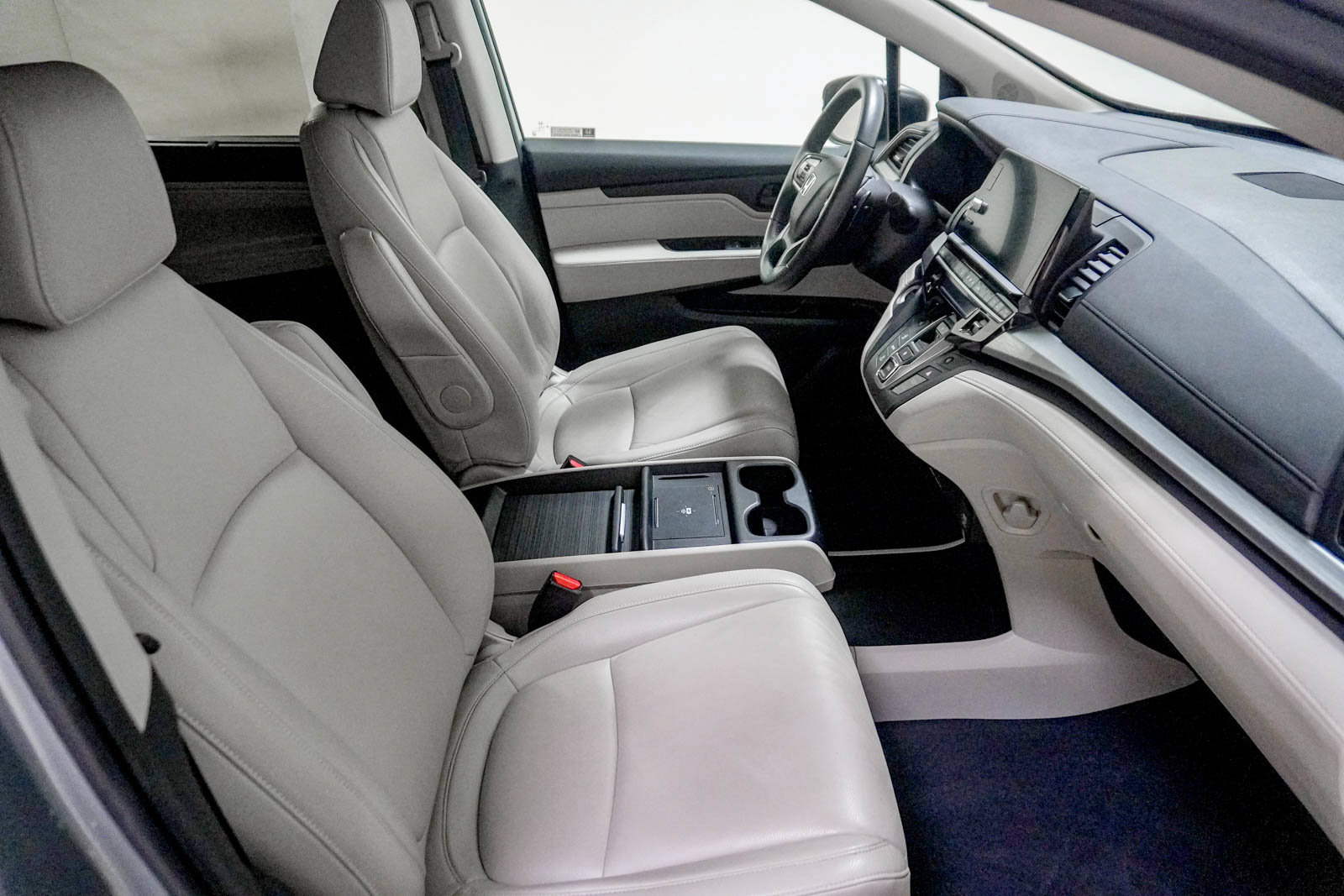 Used 2025 Honda Odyssey EX-L image 32