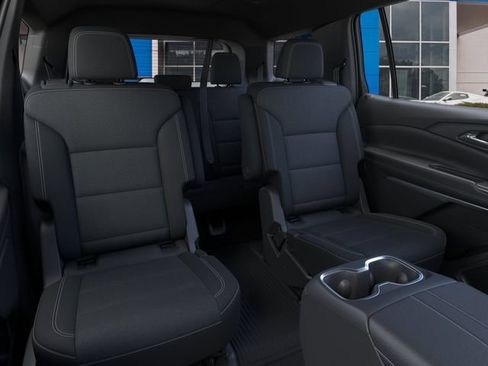 New 2026 Chevrolet Traverse LT w/ LPO, Floor Liner Package FWD image 17