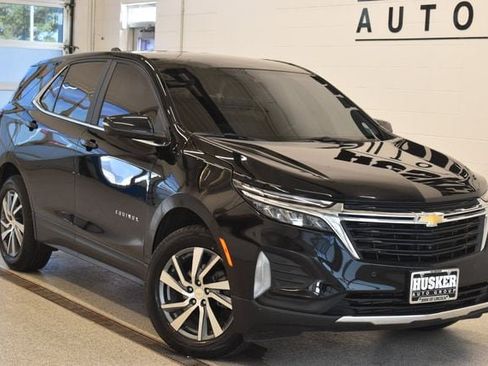 Used 2022 Chevrolet Equinox LT AWD/4WD image 1