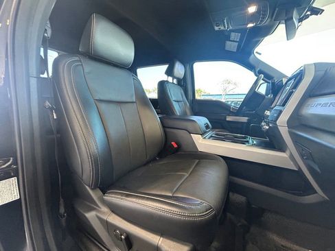 Used 2022 Ford F250 Lariat w/ Tremor Off-Road Package image 33