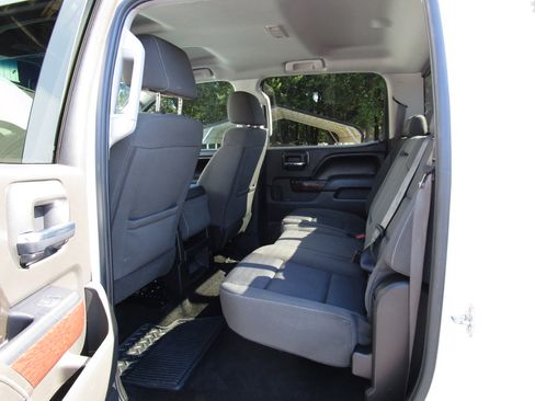 Used 2017 GMC Sierra 1500 SLE image 22