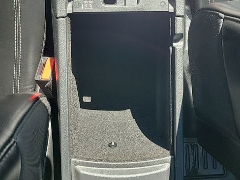 Used 2017 Jeep Grand Cherokee Limited w/ Luxury Group II image 48