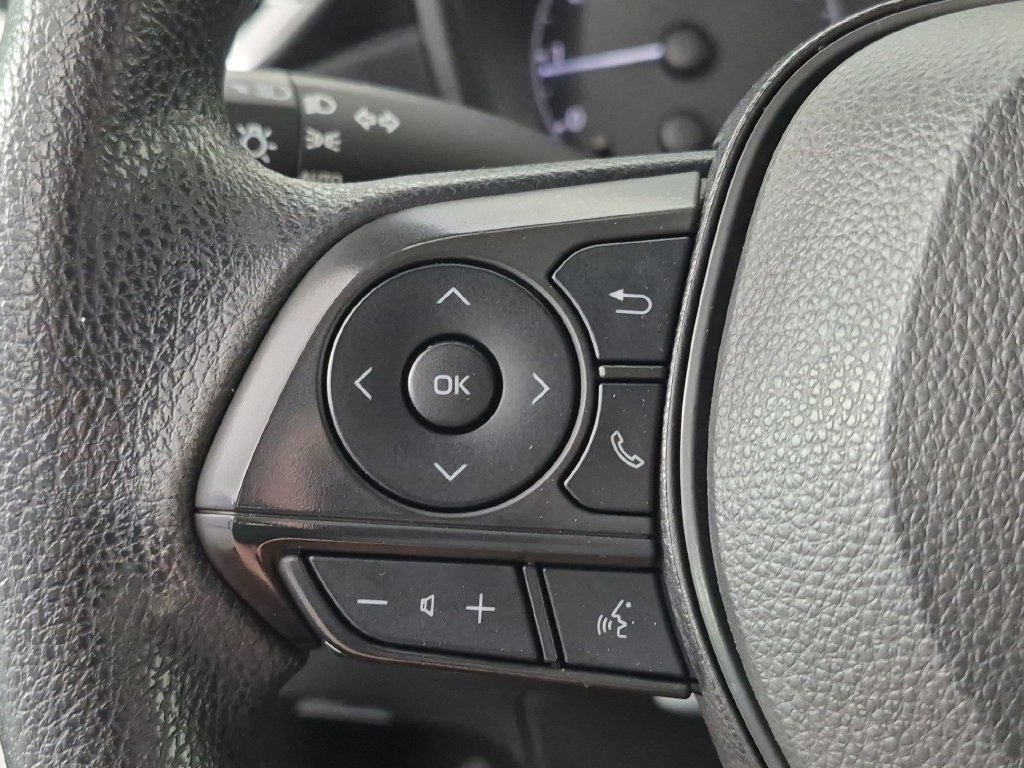 Used 2023 Toyota Corolla LE FWD image 18