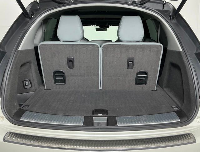 Used 2016 Acura MDX w/ Technology Package FWD image 26