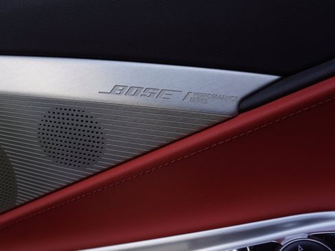 Used 2023 Chevrolet Corvette Stingray Preferred Cpe w/ Z51 Performance Package RWD image 35