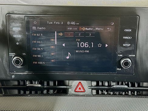 Used 2023 Kia Sportage LX image 14