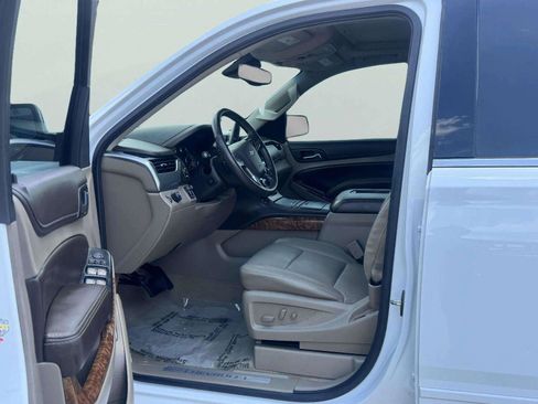 Used 2016 Chevrolet Tahoe LTZ RWD image 16
