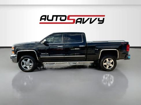 Used 2018 Chevrolet Silverado 2500 LTZ w/ LTZ Plus Package AWD/4WD image 4