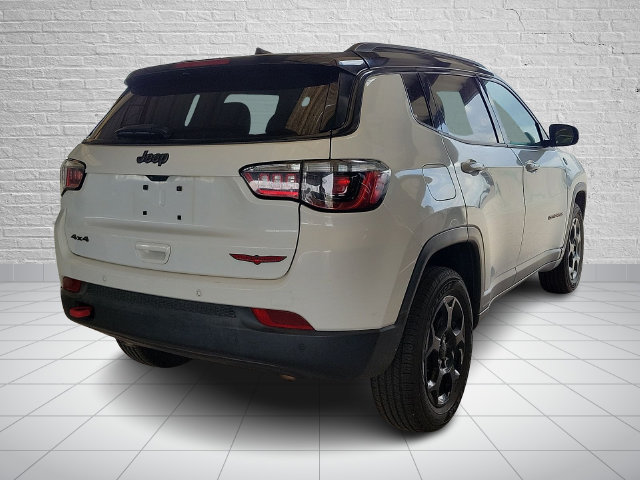 Used 2023 Jeep Compass Trailhawk AWD/4WD image 3