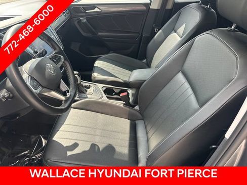 Used 2022 Volkswagen Tiguan SE FWD image 18