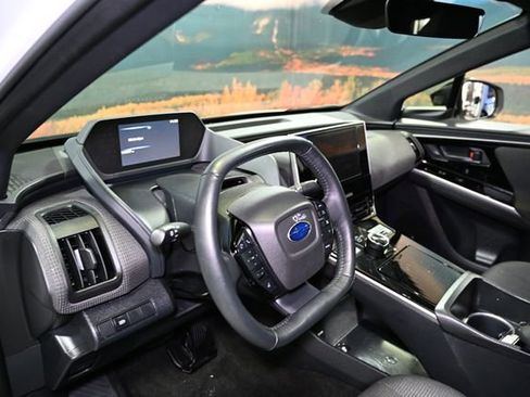 Used 2024 Subaru Solterra Premium image 23