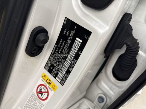 Used 2019 Lexus NX 300 AWD image 37