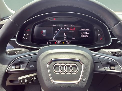 Used 2023 Audi Q8 Premium Plus AWD/4WD image 12