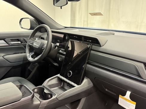 New 2026 GMC Terrain AT4 w/ Convenience Package III image 16