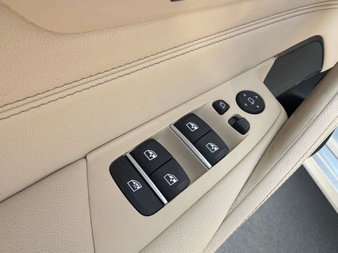 Used 2023 BMW 530i w/ Premium Package RWD image 26