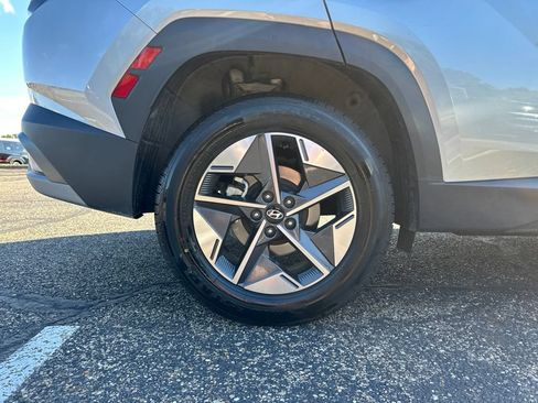 Used 2025 Hyundai Tucson SEL AWD/4WD image 19