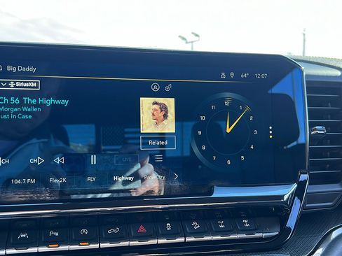 Used 2024 Chevrolet Silverado 1500 ZR2 w/ Technology Package image 25