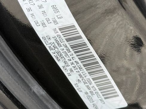 Used 2019 Chrysler Pacifica Touring-L FWD image 34
