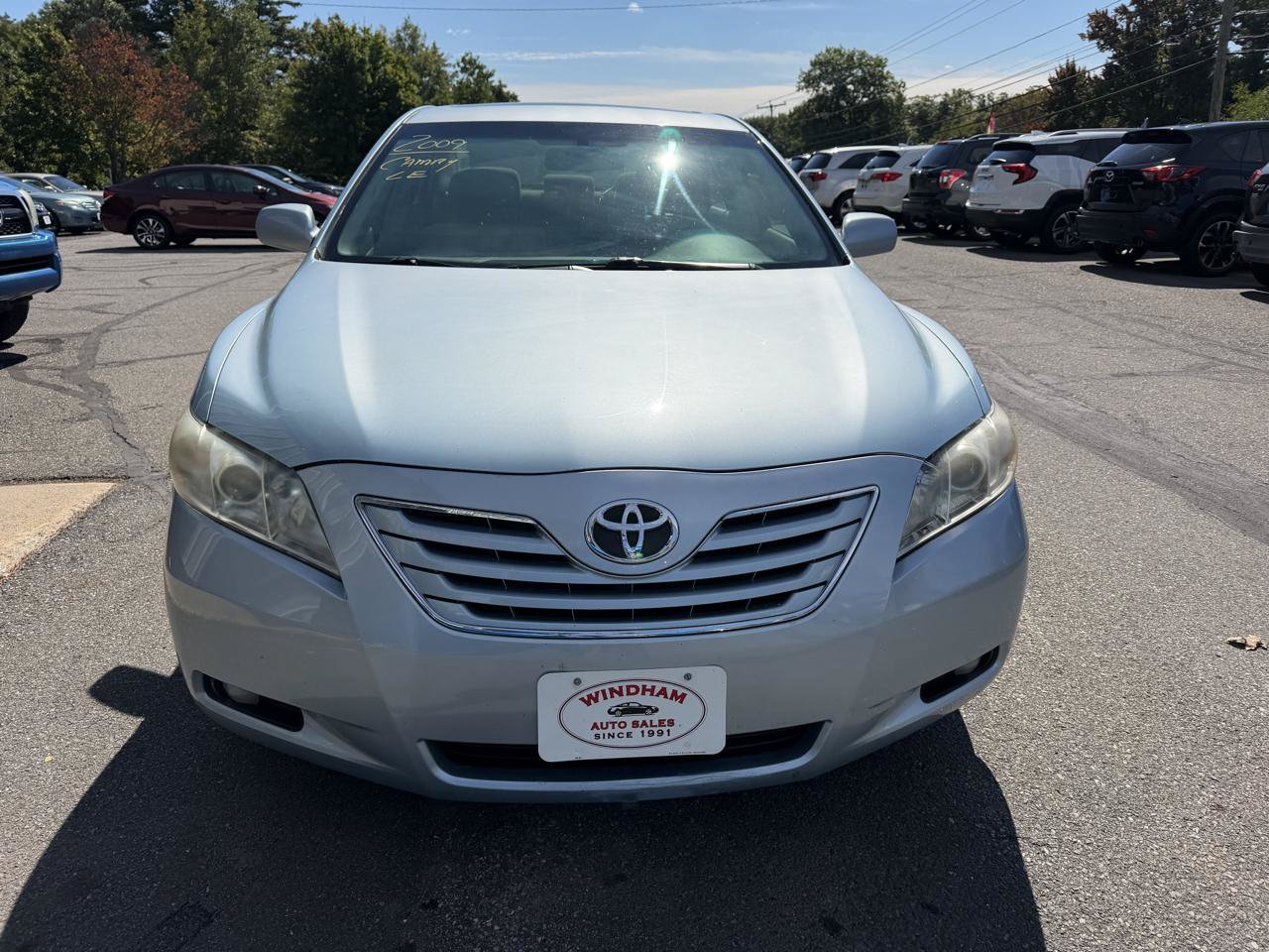 Used 2009 Toyota Camry XLE FWD image 2