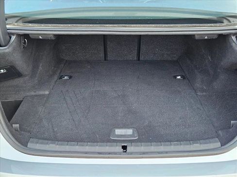 Used 2018 BMW 530e xDrive image 6