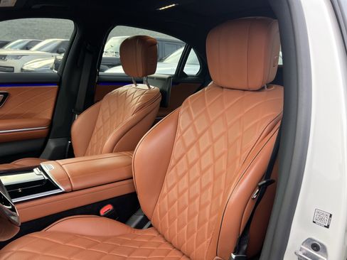 Used 2023 Mercedes-Benz S 580 4MATIC Sedan image 18