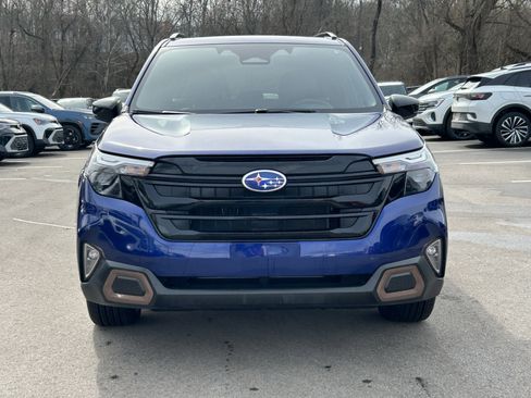 Used 2025 Subaru Forester Sport image 2