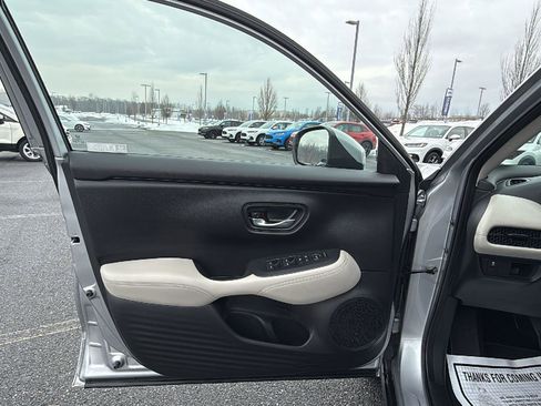 Used 2023 Honda HR-V LX image 26