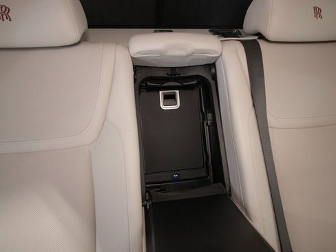 Used 2015 Rolls-Royce Ghost Extended Wheelbase RWD image 84