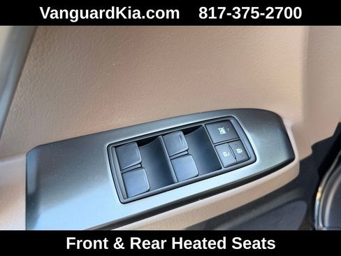 Used 2023 Lexus GX 460 Premium w/ Premium Package image 15