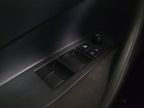Used 2021 Toyota Corolla LE FWD image 27