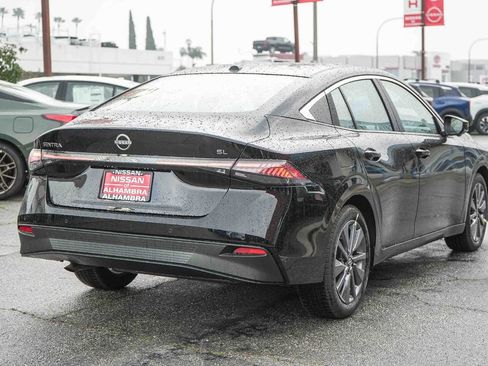 New 2026 Nissan Sentra SL w/ Floor Mat Package FWD image 7