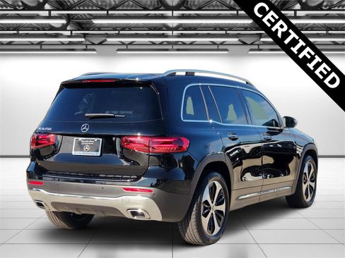 Certified 2025 Mercedes-Benz GLB 250 image 7