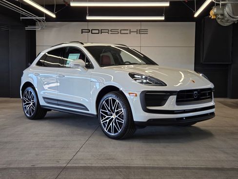 New 2026 Porsche Macan AWD/4WD image 27