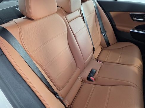 Certified 2023 Mercedes-Benz C 300 4MATIC Sedan image 27