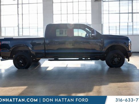 Used 2024 Ford F250 XLT w/ XLT Premium Package image 32