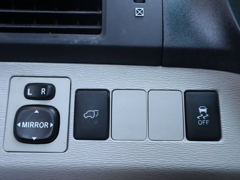 Used 2009 Toyota Venza AWD image 28