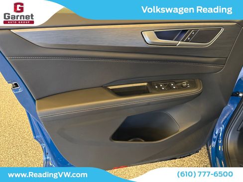 Used 2025 Volkswagen Atlas Cross Sport SE AWD/4WD image 10