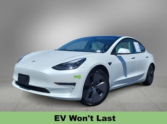 Used 2023 Tesla Model 3 Standard Range RWD video 1