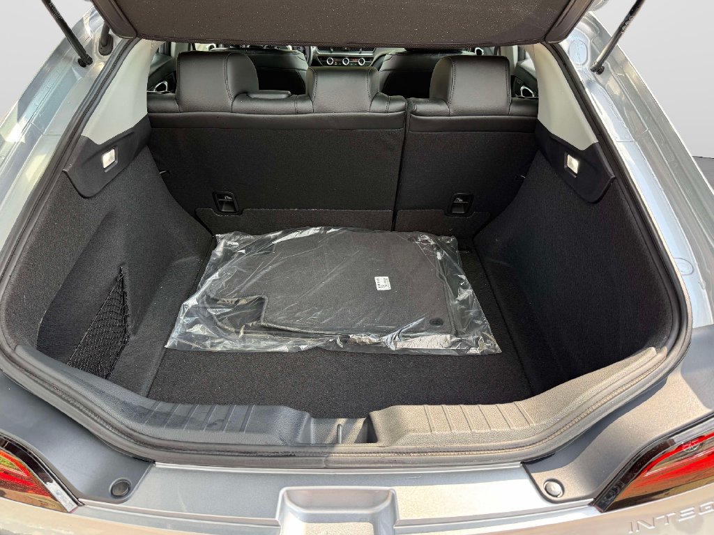 Certified 2026 Acura Integra FWD image 9