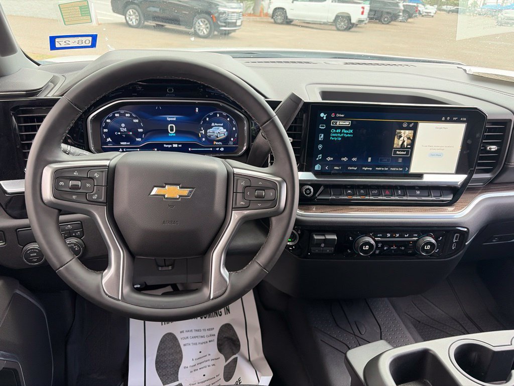 Used 2025 Chevrolet Silverado 1500 LT RWD image 9