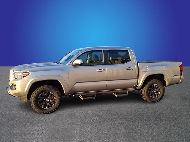Used 2023 Toyota Tacoma SR5 w/ Technology Package AWD/4WD image 7