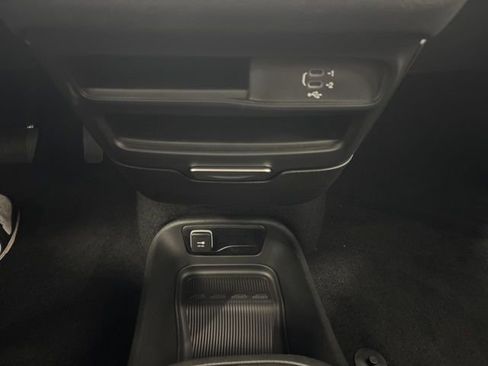 New 2026 Chrysler Pacifica Select image 37