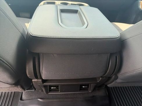 Used 2020 Chevrolet Silverado 1500 LT AWD/4WD image 13